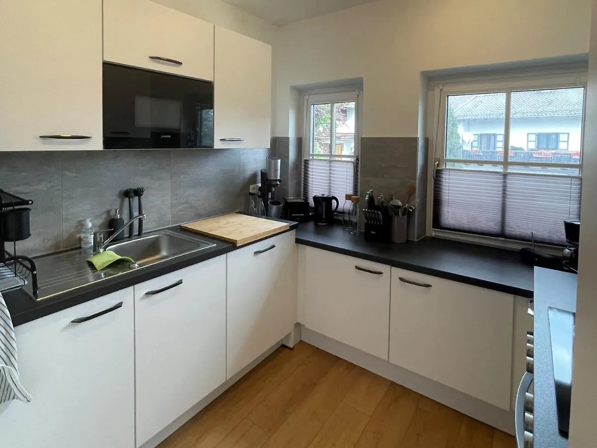 Apartment Gasthaus Zur Post Breitbrunn am Chiemsee Germany